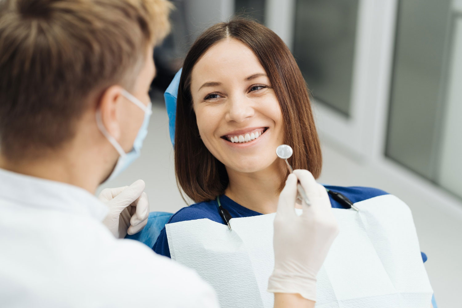 Cosmetic Dentist Askew Dental Turnham Green Cosmetic Dentist Askew Dental Turnham Green